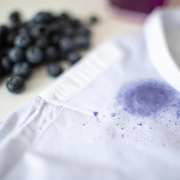 Plamy z jagód - najlepsze sposoby na ich usuwanie